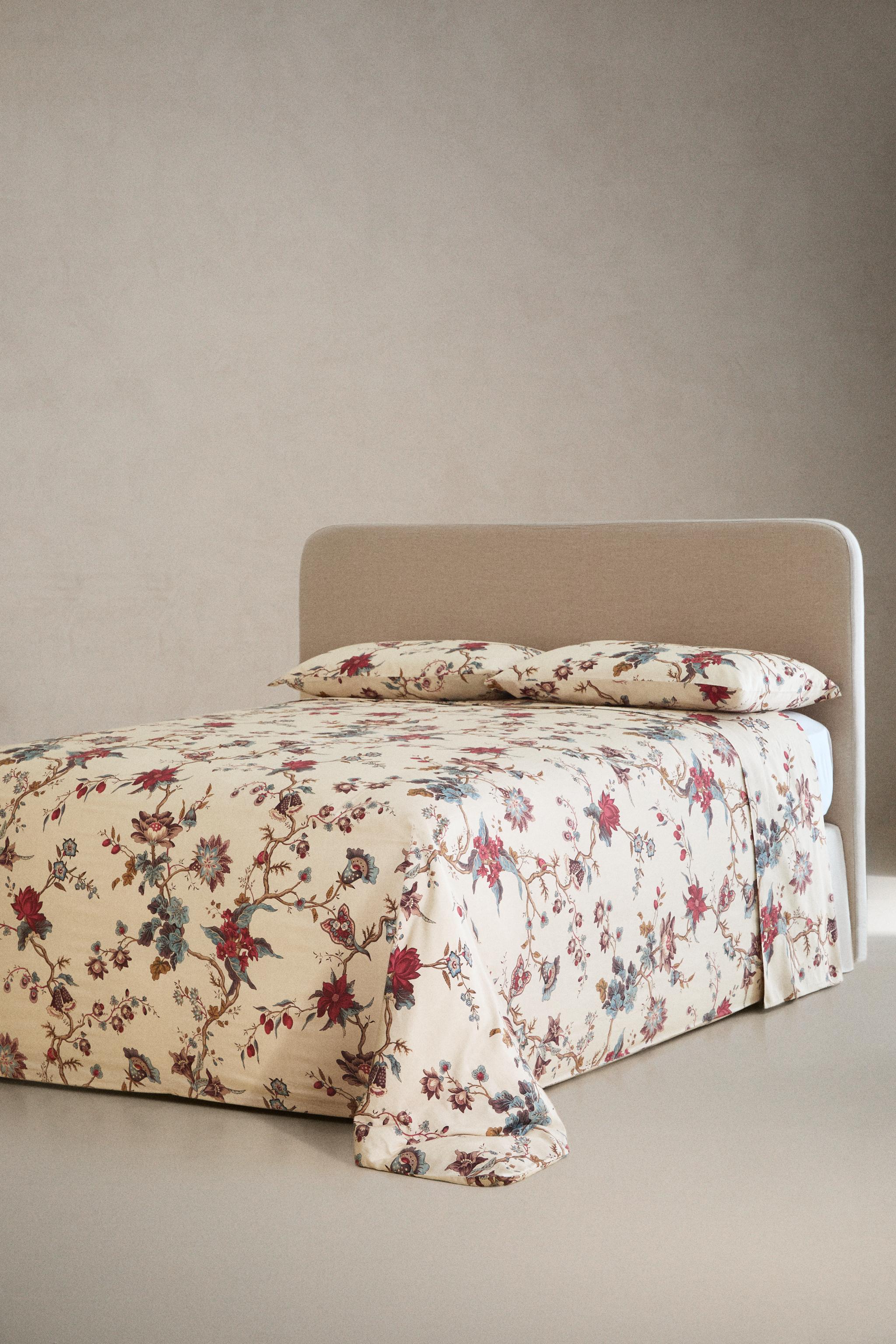 KATHARINE POLE FLORAL SATEEN FLAT SHEET